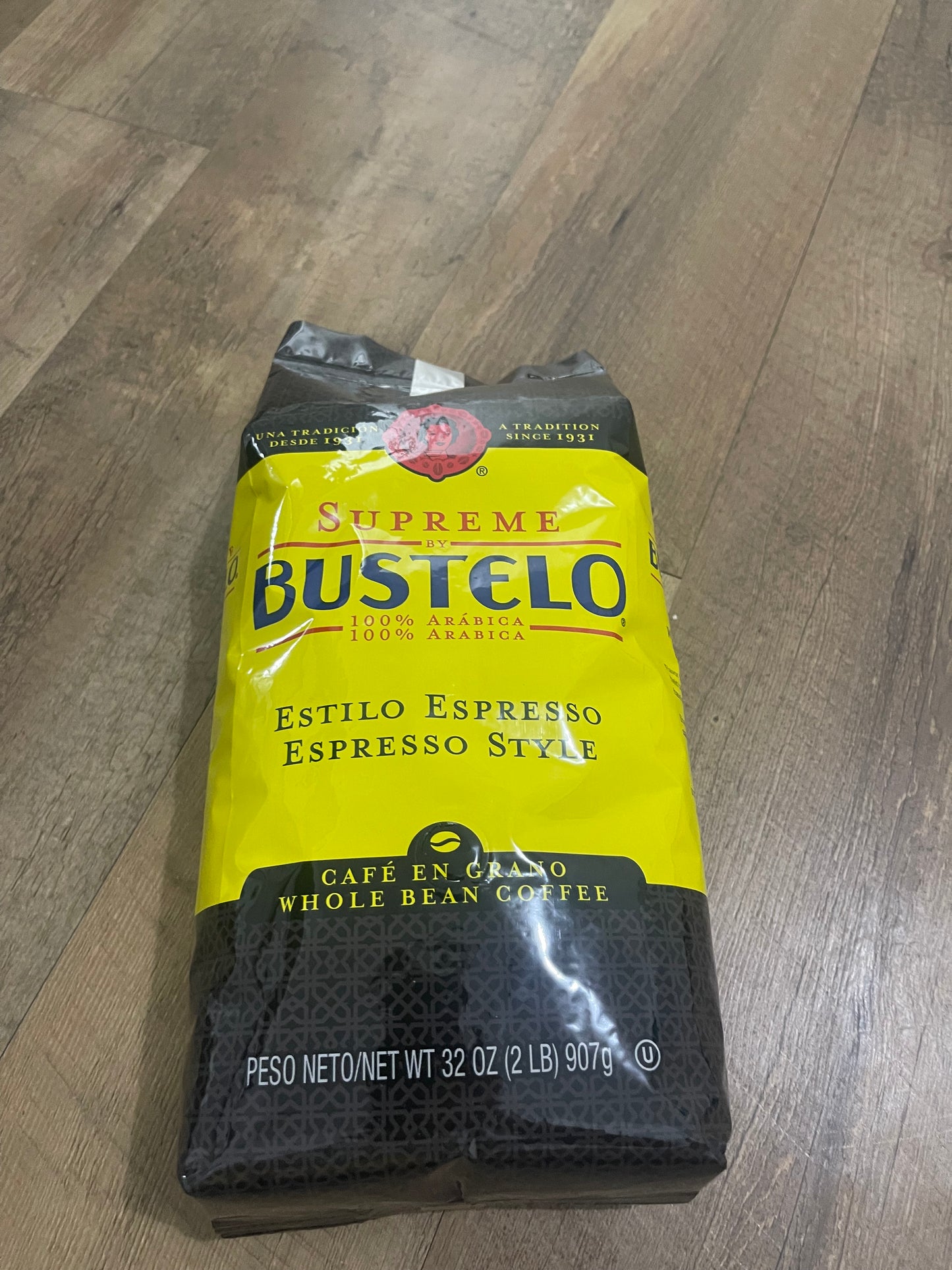 Supreme by Bustelo Espresso Style Whole Bean Coffee – 2 lb Bag (907 g)